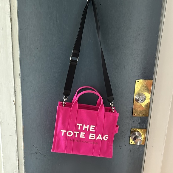 Marc Jacob tote bag canvas gently used - Picture 2 of 4